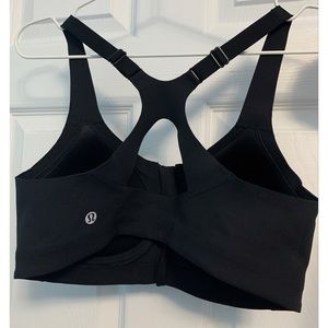 Lululemon Take Power Sports Bra 36B